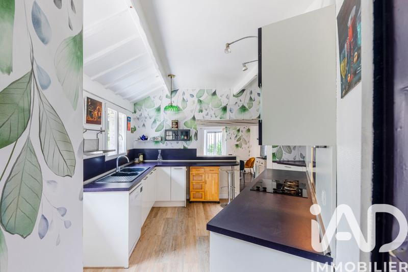 Maison - 99 m² - 4 pièces