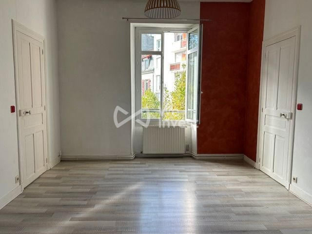Appartement - 97 m² - 4 pièces