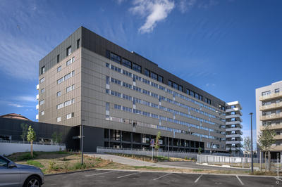 SevenBistro - Gourmet &amp; Wine