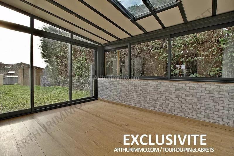 Maison - 102 m² - 6 pièces