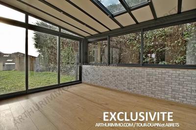 Maison - 102 m² - 6 pièces