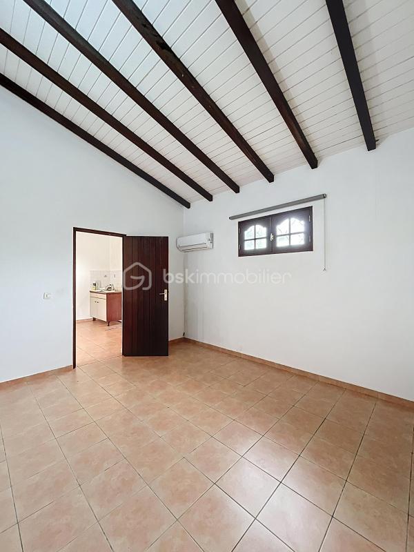 Propriété - 64 m² - 3 pièces