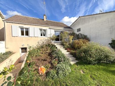 Maison - 77 m² - 4 pièces