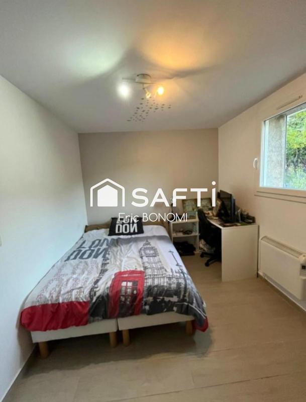 Maison - 137 m² - 5 pièces