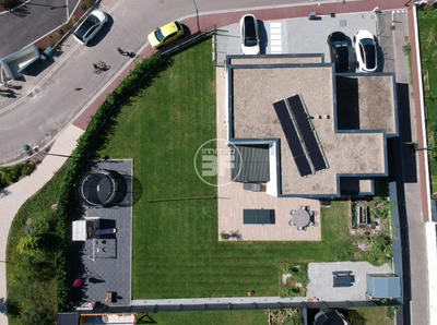 Maison - 187 m² - 5 pièces