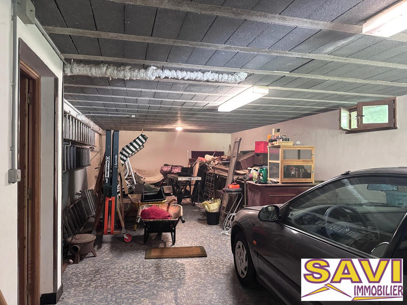 Maison traditionnelle - 153 m² - 5 pièces