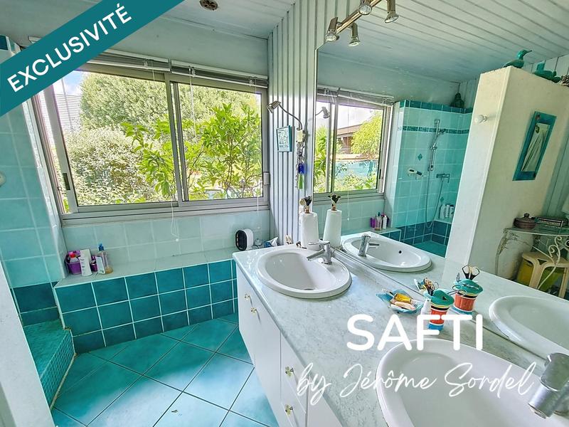 Maison - 97 m² - 4 pièces