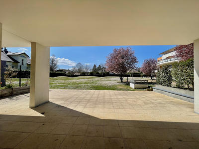 Appartement - 105 m² - 4 pièces