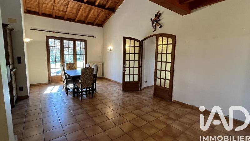 Maison - 194 m² - 8 pièces