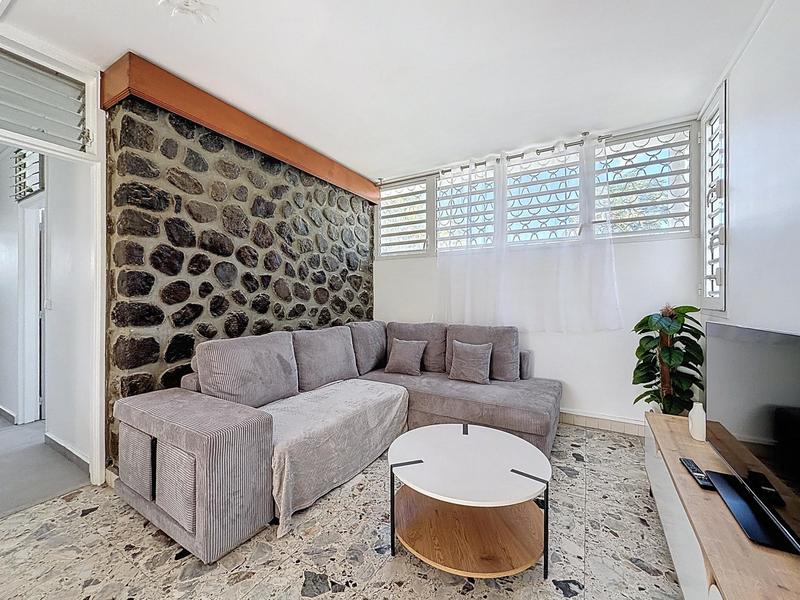 Appartement - 81 m² - 4 pièces