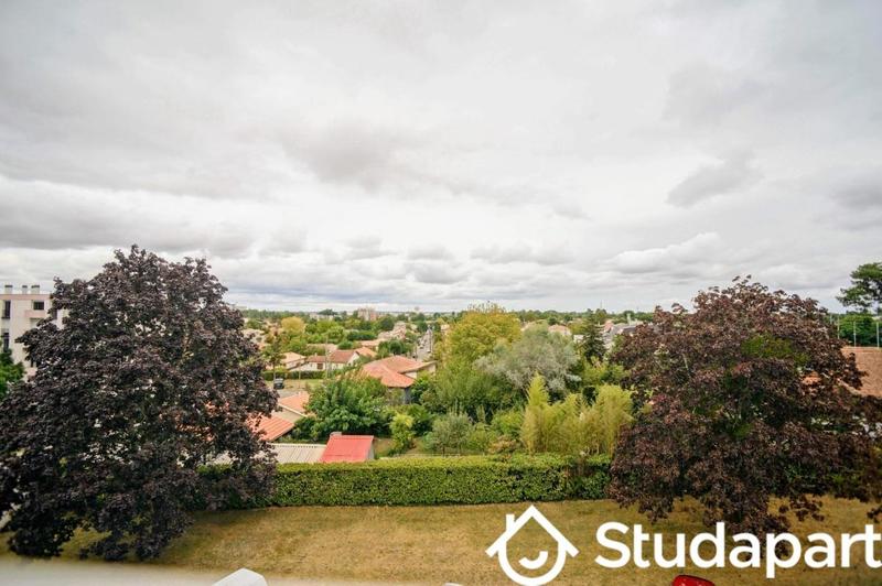 Chambre - 10 m² - 1 pièce