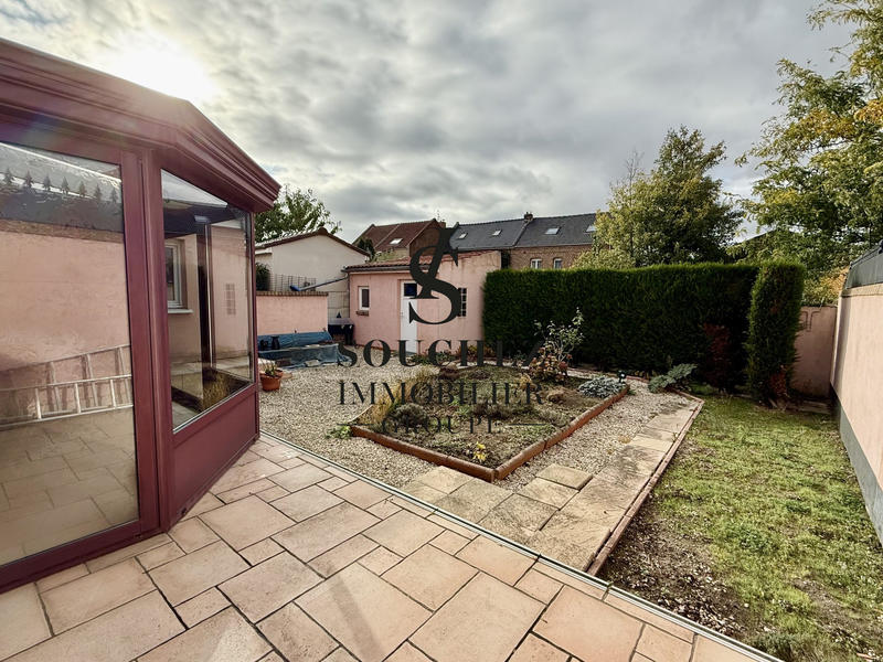 Maison - 95 m² - 3 pièces