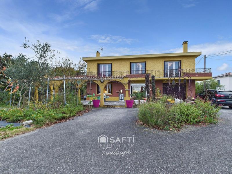 Maison - 274 m² - 8 pièces