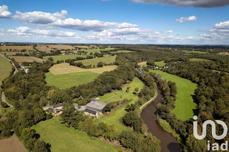 Maison - 486 m² - 17 pièces