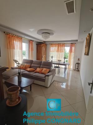 Maison - 90 m² - 4 pièces