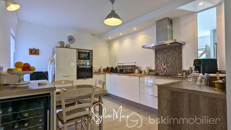 Maison - 126 m² - 6 pièces