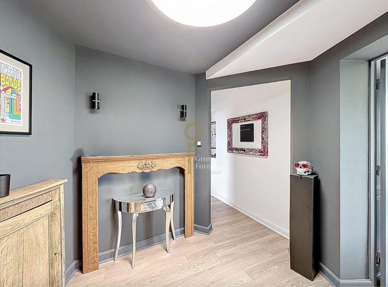 Appartement - 111 m² - 4 pièces