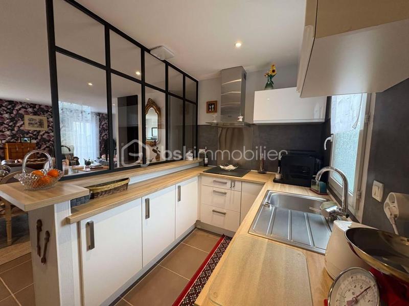 Villa - 90 m² - 4 pièces