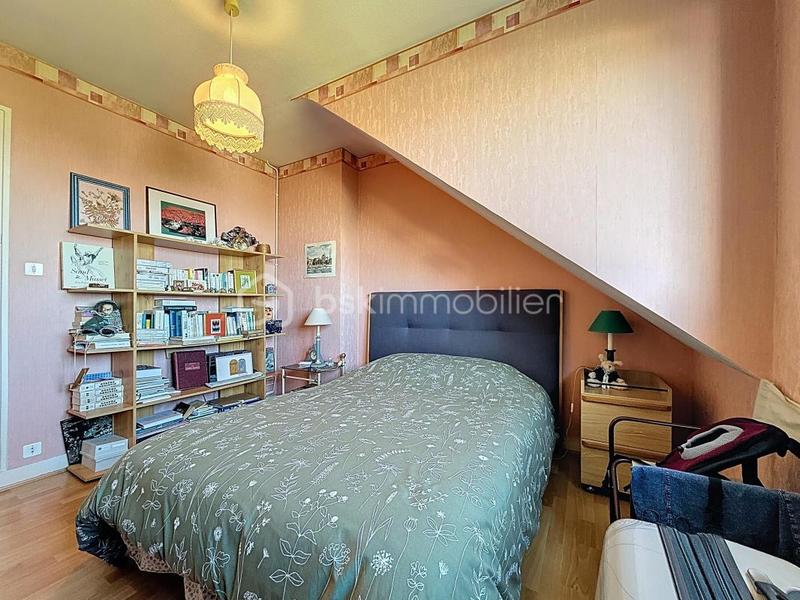 Maison - 112 m² - 6 pièces