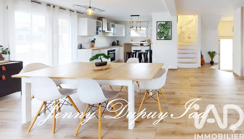 Maison - 108 m² - 5 pièces