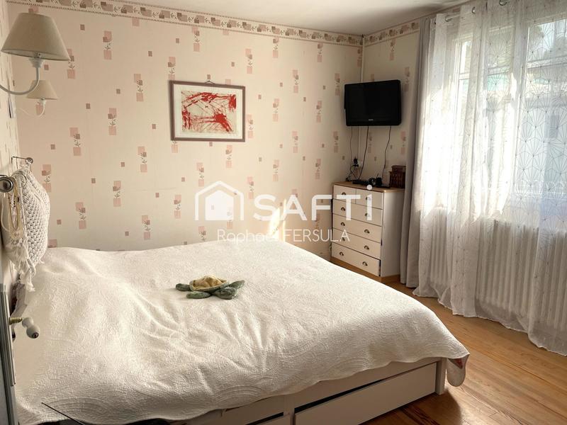 Maison - 137 m² - 5 pièces