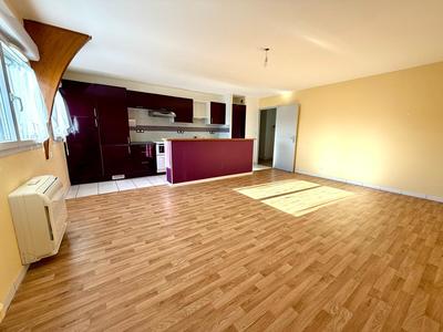 Appartement - 77 m² - 3 pièces