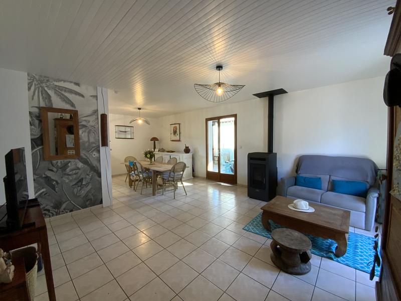 Villa - 223 m² - 8 pièces