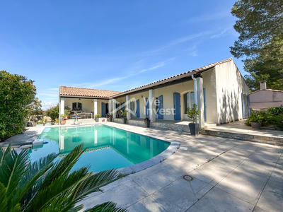 Villa - 210 m² - 7 pièces