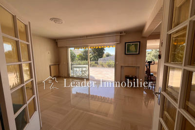 Appartement - 112 m² - 4 pièces