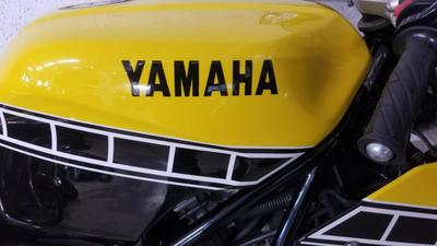 Yamaha Trx 850 yamaha jaune 0850 415