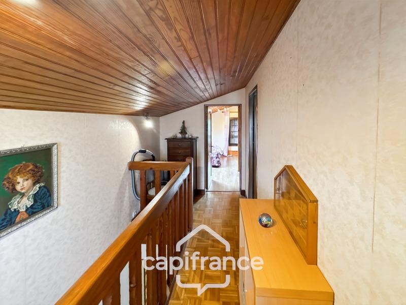Maison - 135 m² - 7 pièces