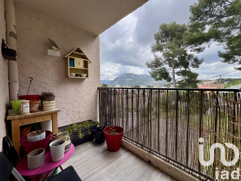 Appartement - 94 m² - 5 pièces