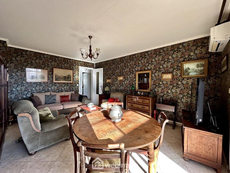 Appartement - 77 m² - 4 pièces