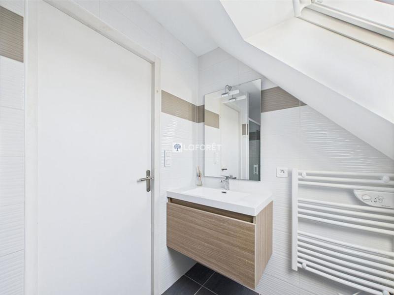 Maison - 120 m² - 6 pièces