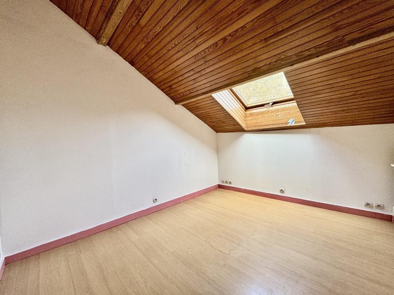 Maison - 100 m² - 6 pièces