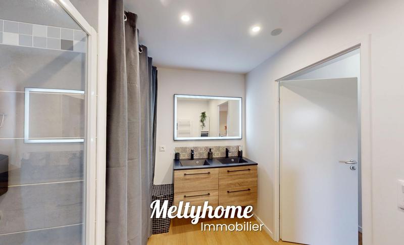 Appartement - 61 m² - 3 pièces