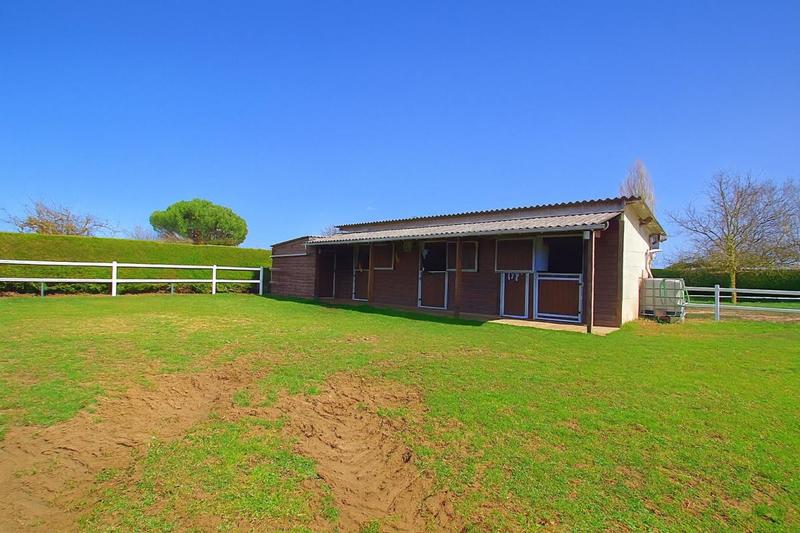 Maison - 199 m² - 5 pièces