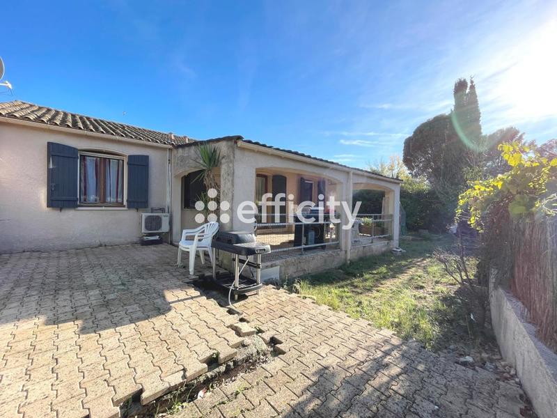 Maison - 92 m² - 4 pièces