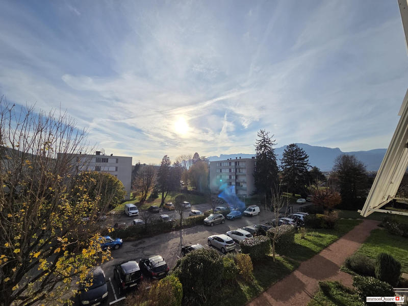 Appartement - 82 m² - 4 pièces