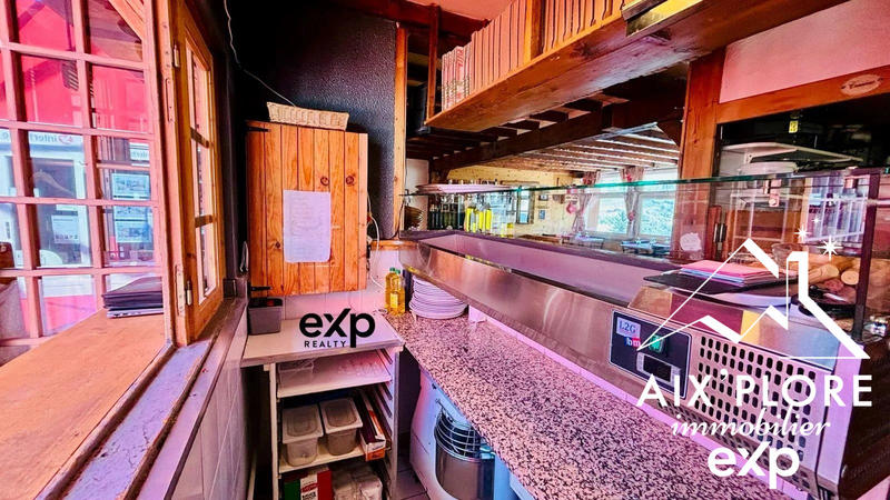 Fonds de commerce - 102 m²