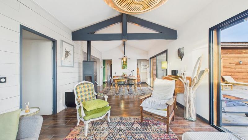 Maison - 168 m² - 7 pièces