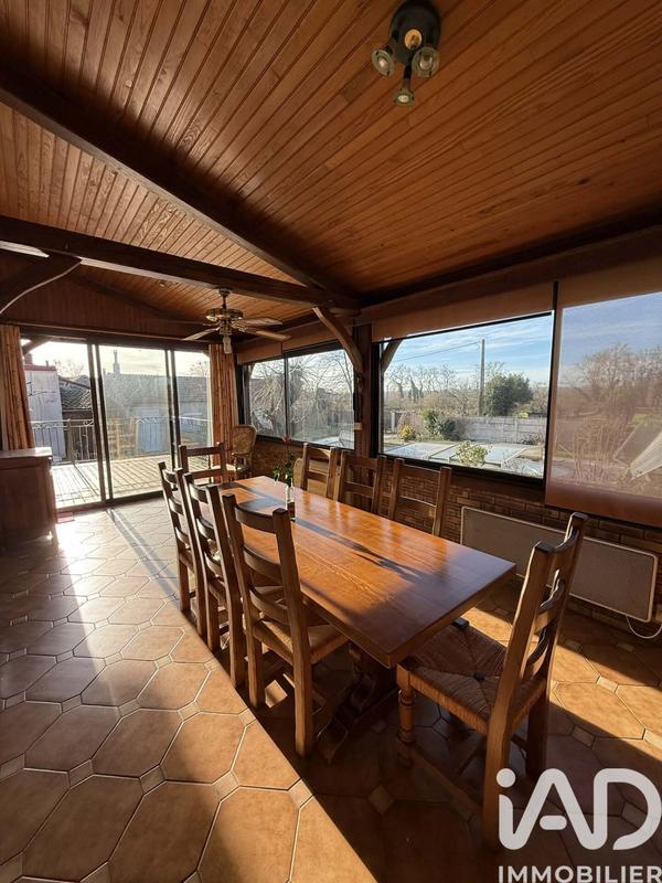 Maison - 208 m² - 9 pièces