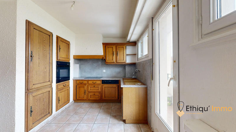 Appartement - 98 m² - 4 pièces