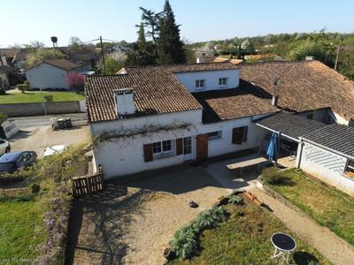 Maison - 135 m² - 6 pièces