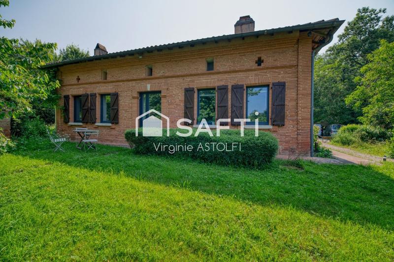 Maison - 226 m² - 9 pièces