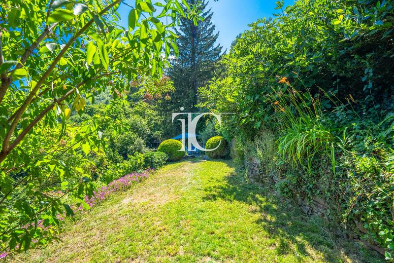 Maison - 167 m² - 6 pièces