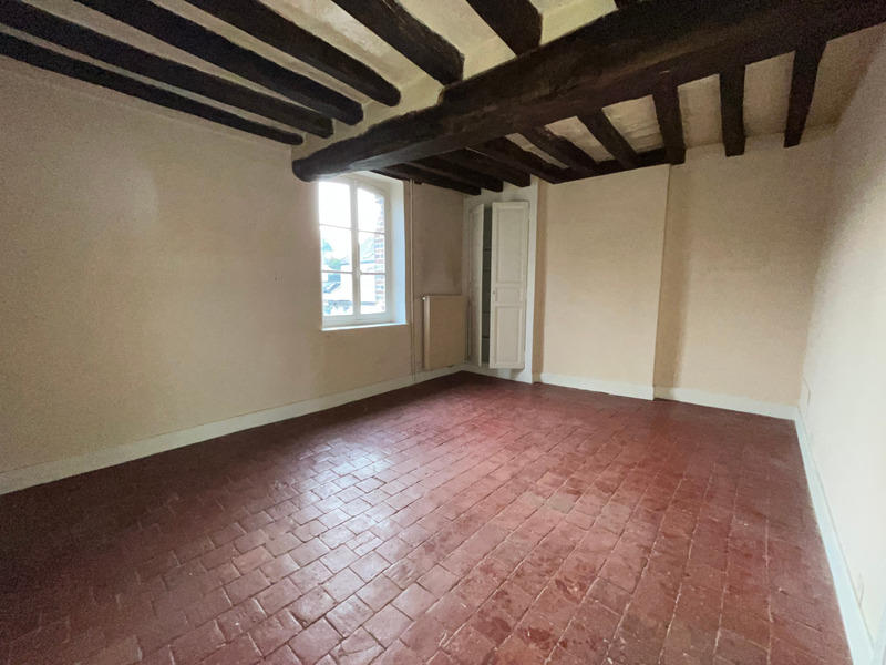 Maison - 305 m² - 8 pièces