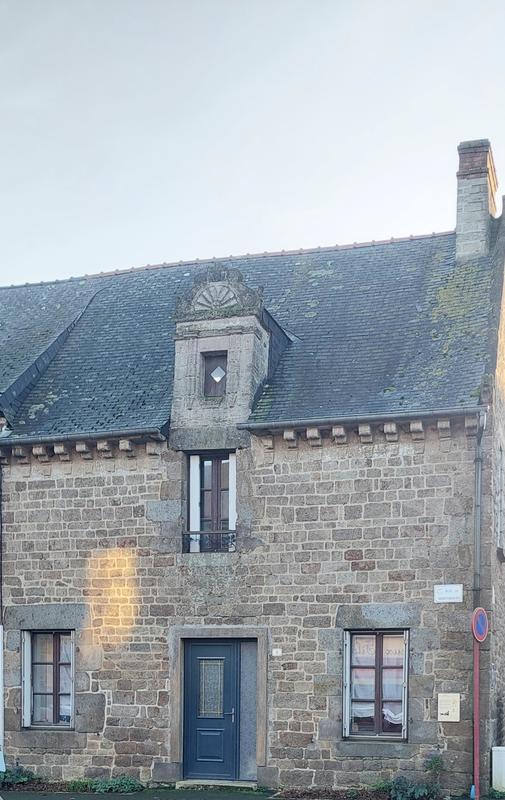 Maison - 80 m² - 5 pièces