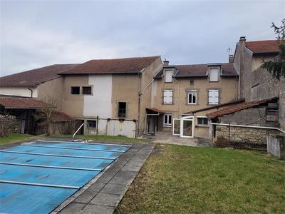 Maison - 223 m² - 8 pièces