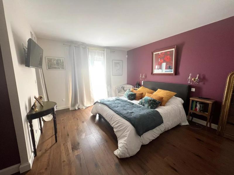 Villa - 177 m² - 5 pièces